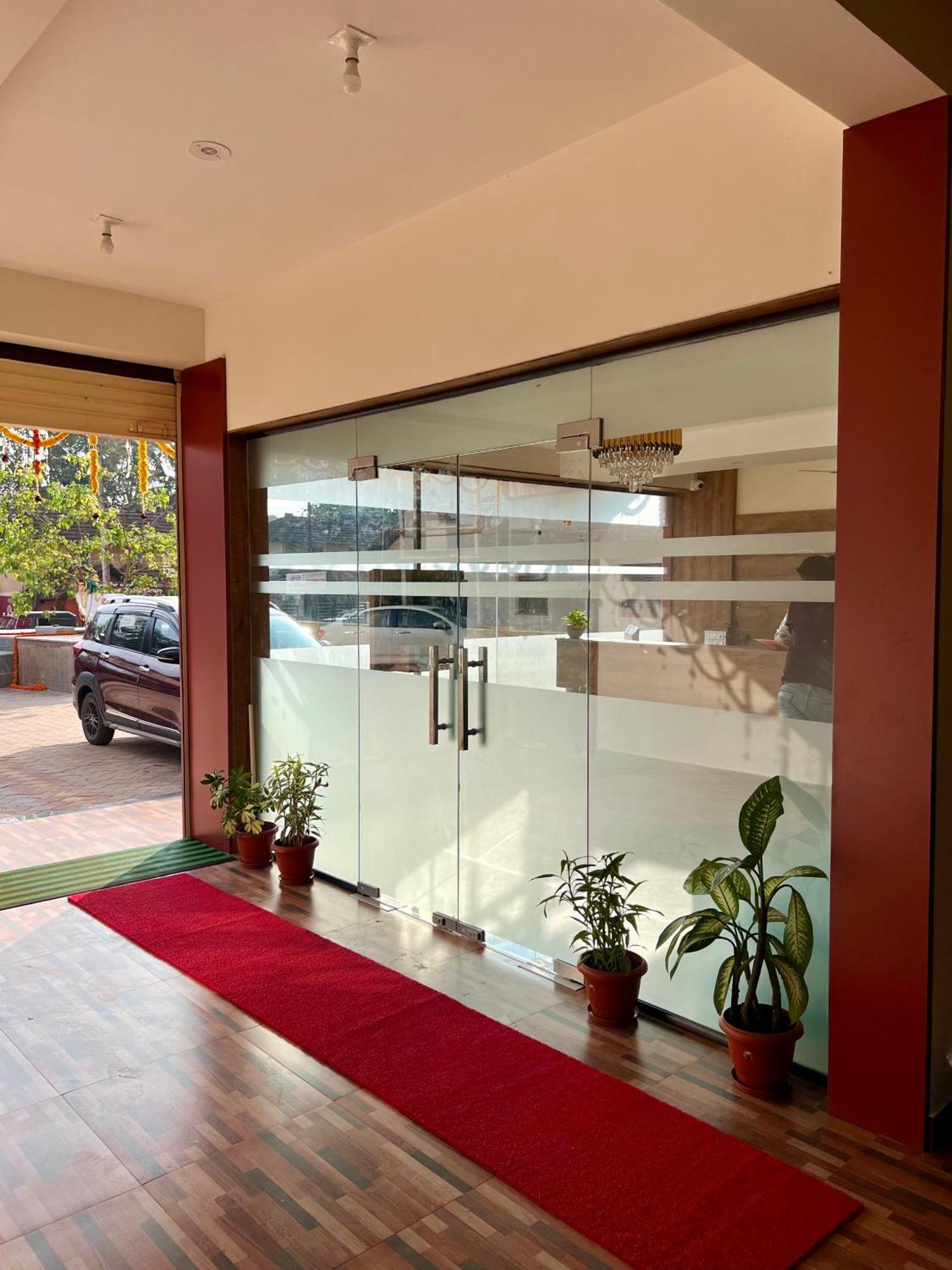 Shree Swarna Comforts Udupi Exterior foto